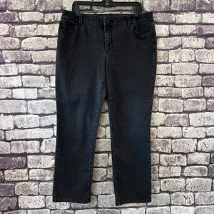 Chico's Black Ultimate Fit Denim Jean Size L/14 Short
